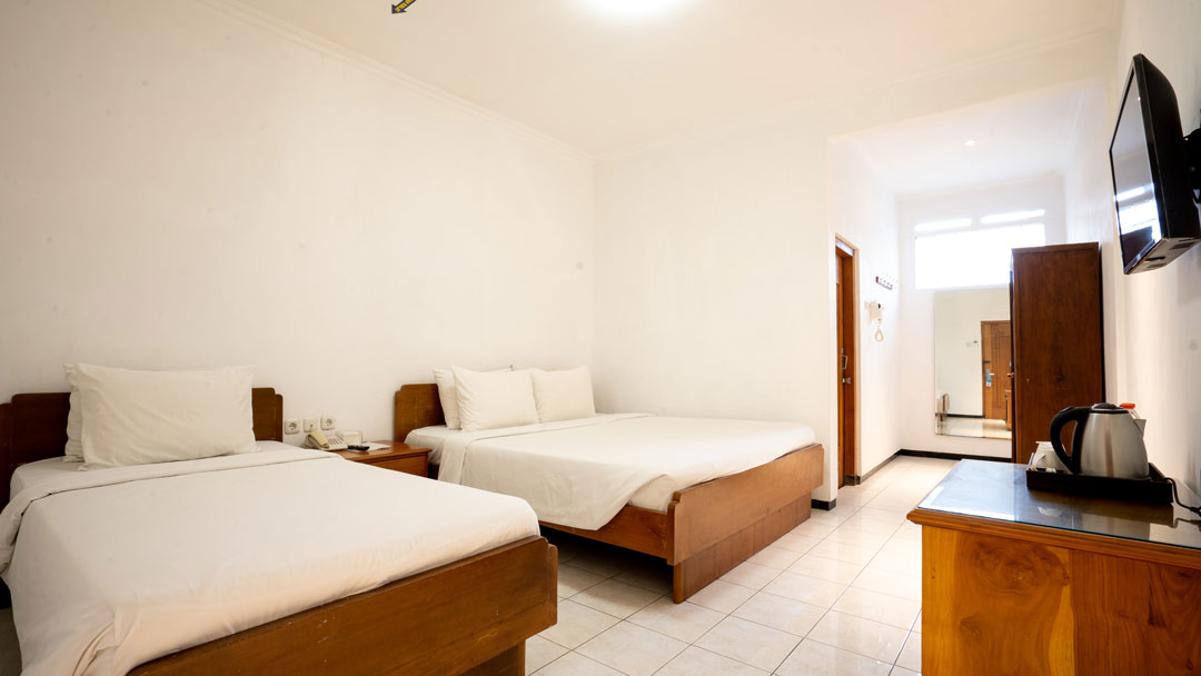 Cottagee Room 6