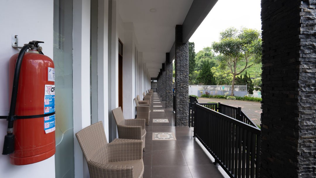 Executive Room 1
